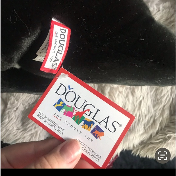 Orville Emperor Penguin - Picture 4 of 4